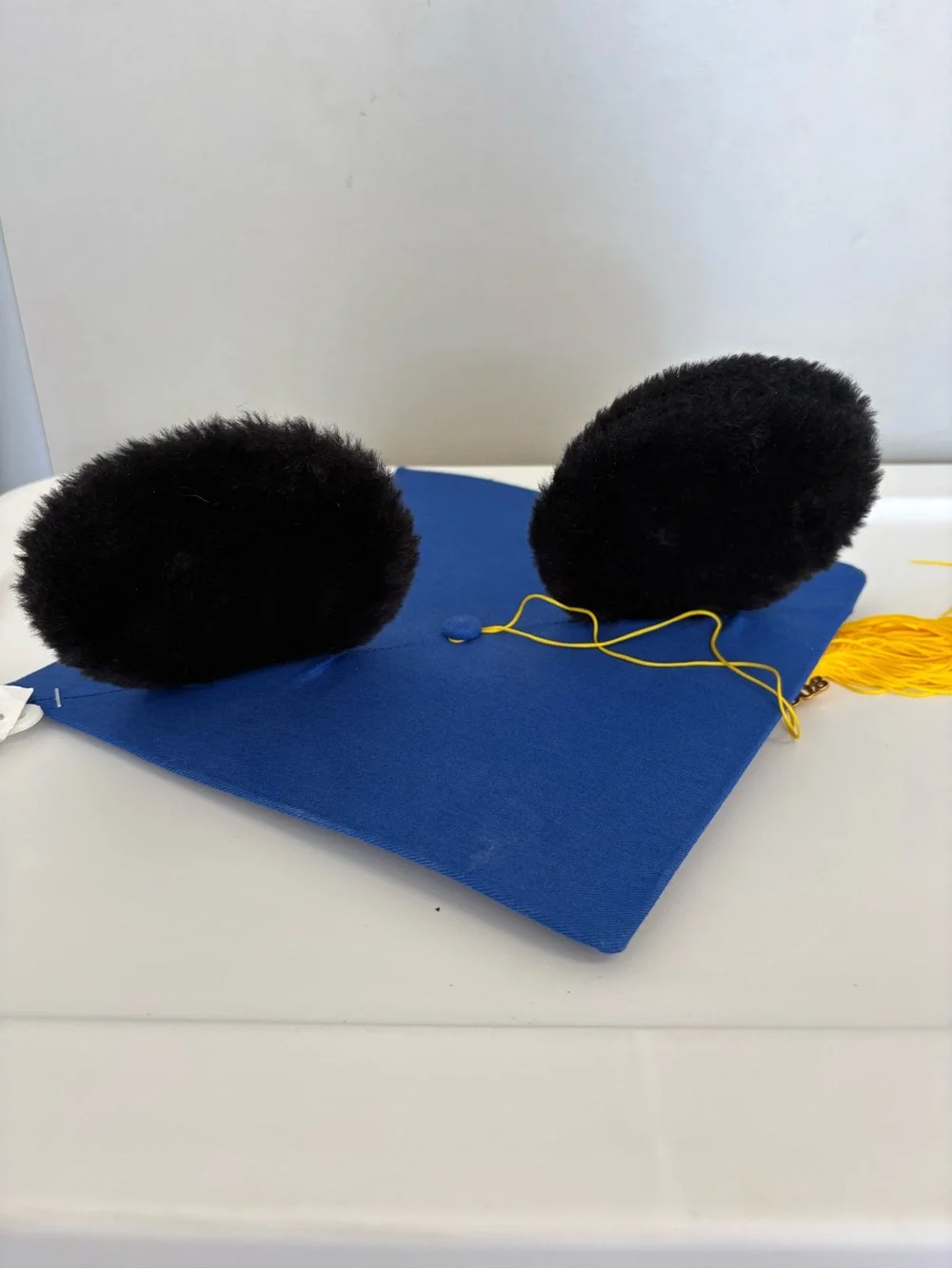 Disneyland blue mickey mouse ear graduation mortarboard class of 2008 NEW